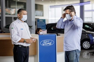 Ford lança serviço de desinfecção de carros que elimina coronavírus